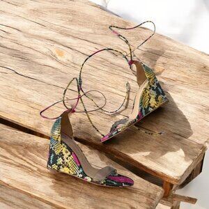 VINCE CAMUTO Multicolor Snake Print Leather Lace Up Wedges Size 8